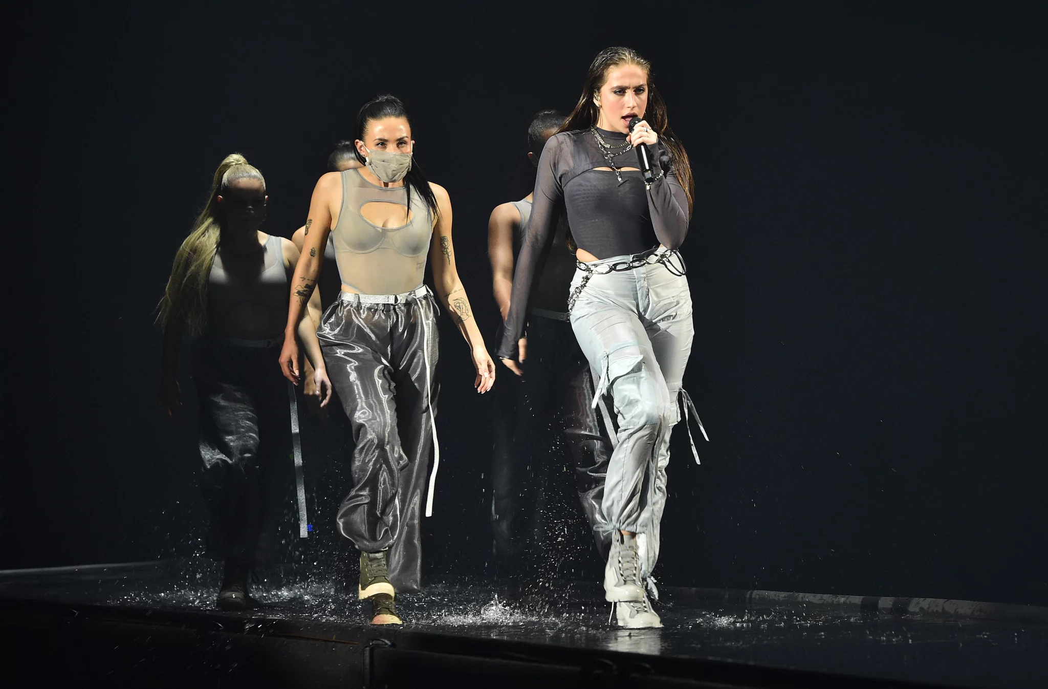 テイト・マクレーTate McRae Performing at 2020 MTV EMA